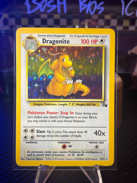 Dragonite (Fossil Holo) 4/62